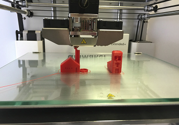 3D Printing vs. Plastic Injection Molding