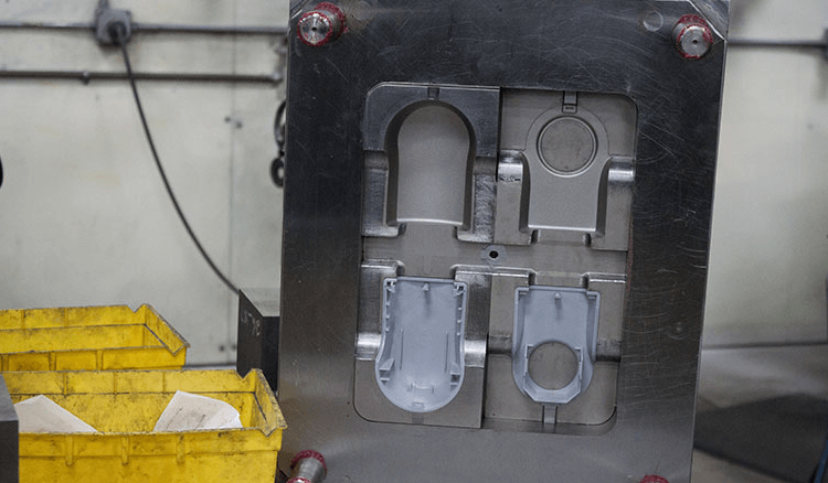 Custom Injection Molding for California Products